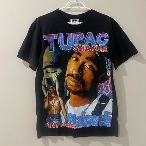 Tupac Shakur Graphic Tee
